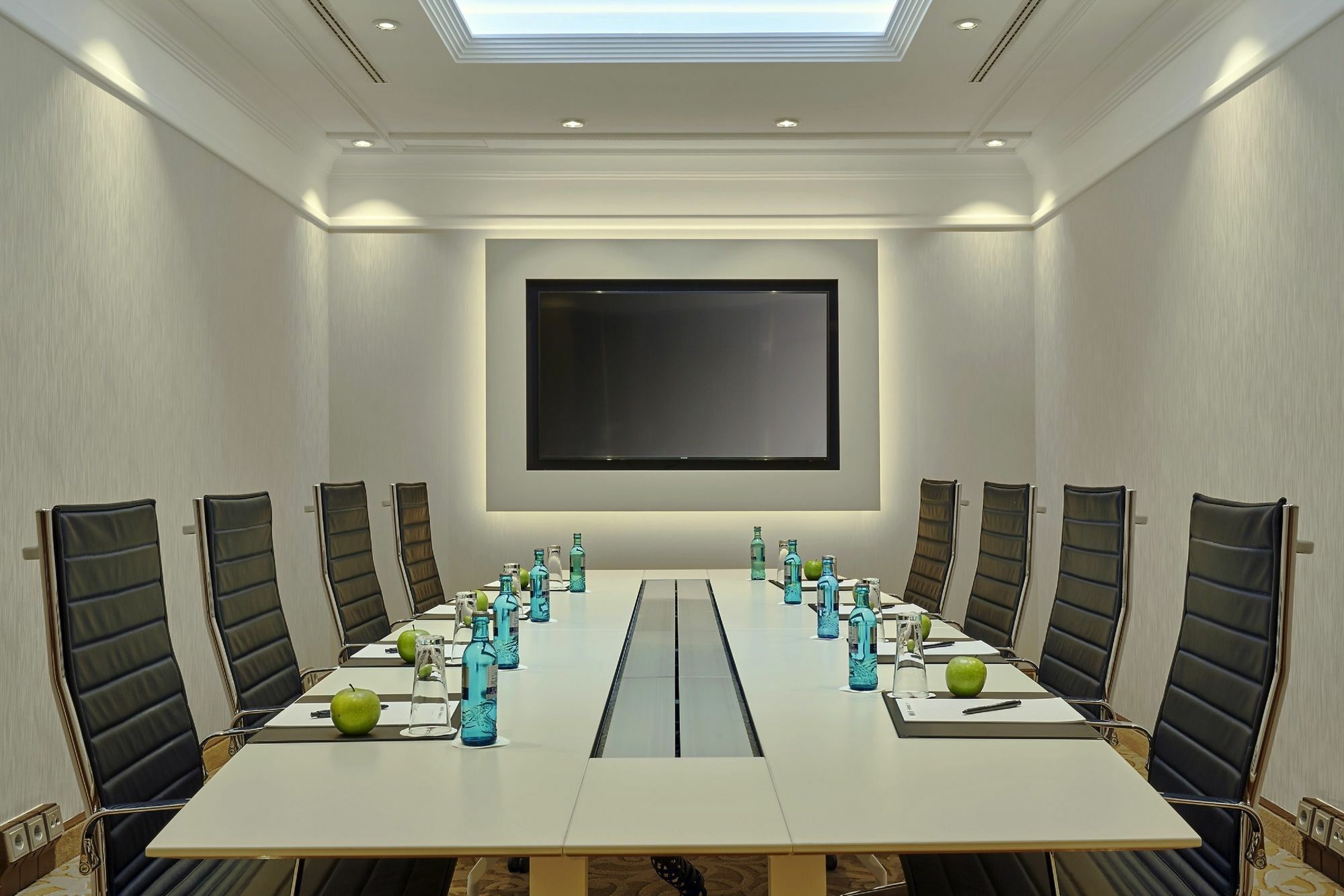H4 Hotel Hannover Messe Laatzen Bagian luar foto