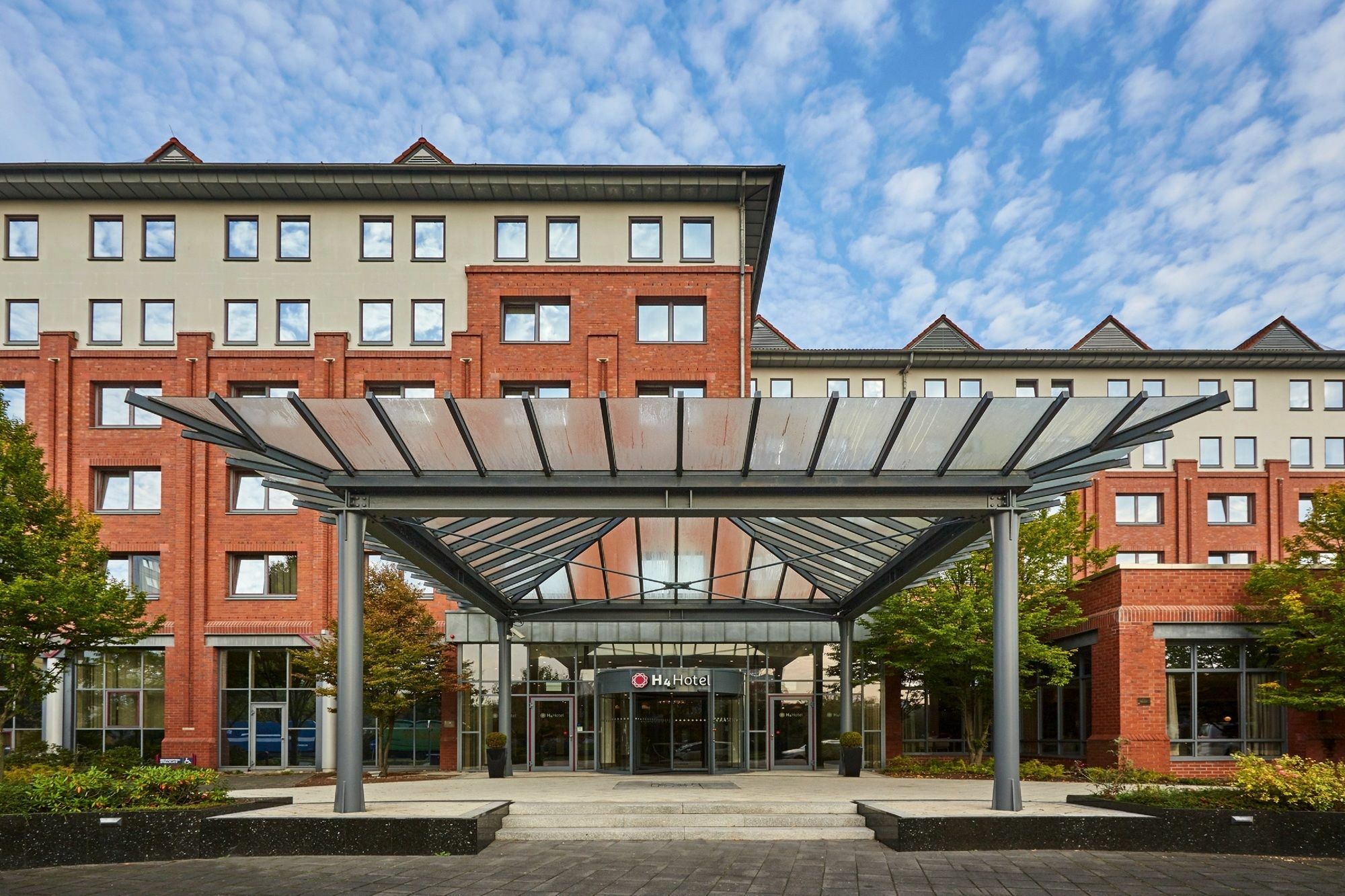 H4 Hotel Hannover Messe Laatzen Bagian luar foto