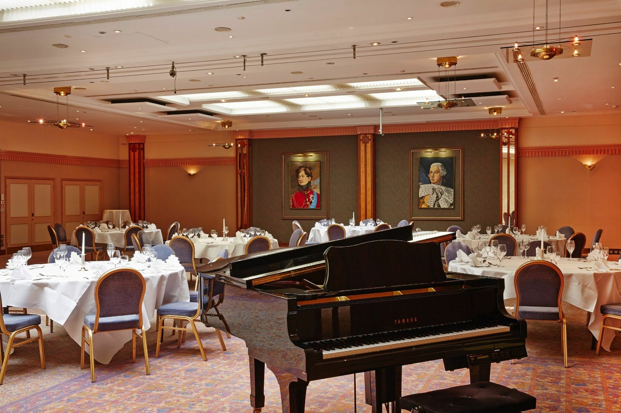 H4 Hotel Hannover Messe Laatzen Bagian luar foto