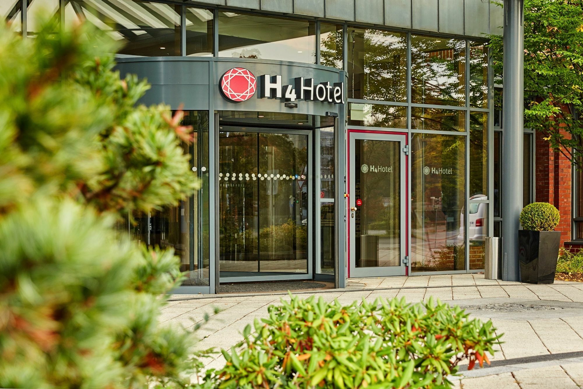 H4 Hotel Hannover Messe Laatzen Bagian luar foto