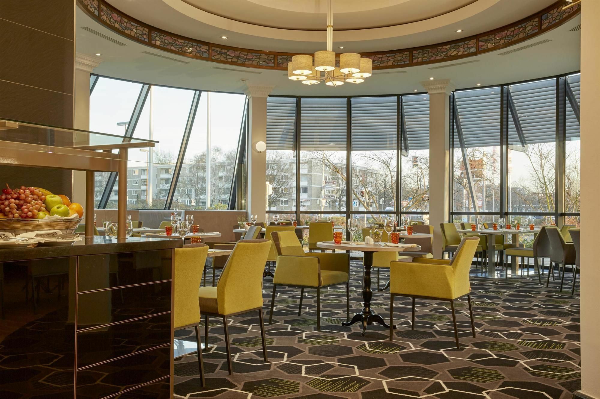 H4 Hotel Hannover Messe Laatzen Bagian luar foto