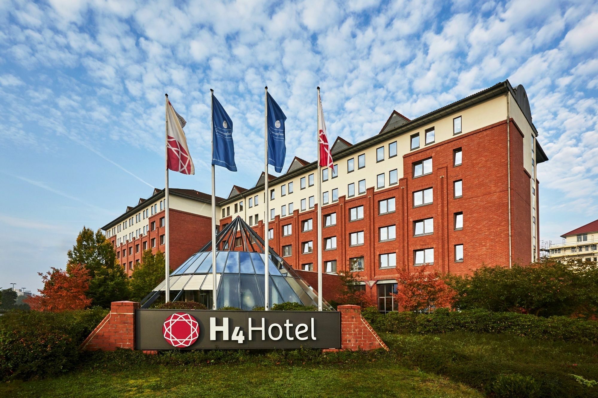 H4 Hotel Hannover Messe Laatzen Bagian luar foto
