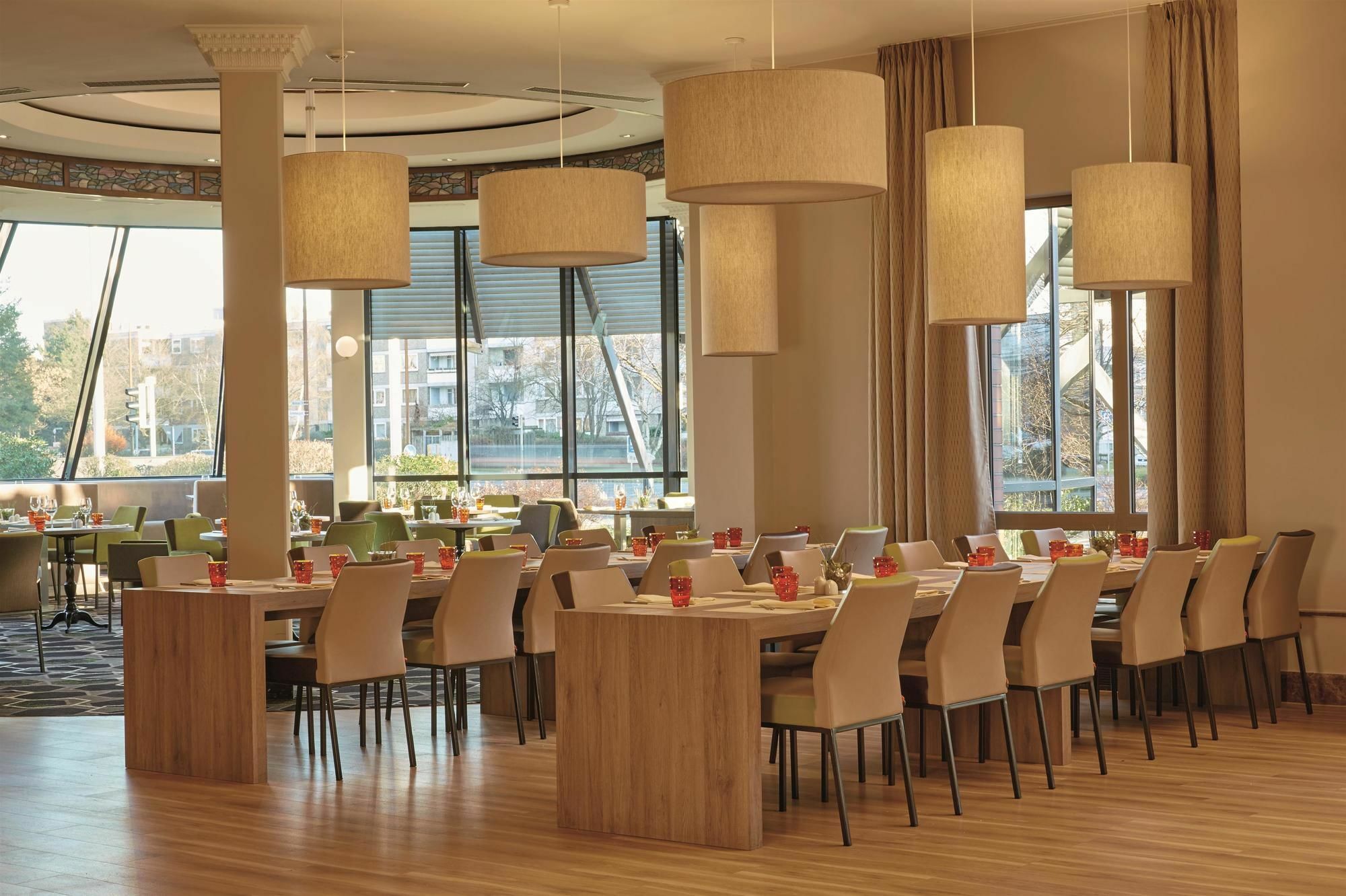 H4 Hotel Hannover Messe Laatzen Bagian luar foto