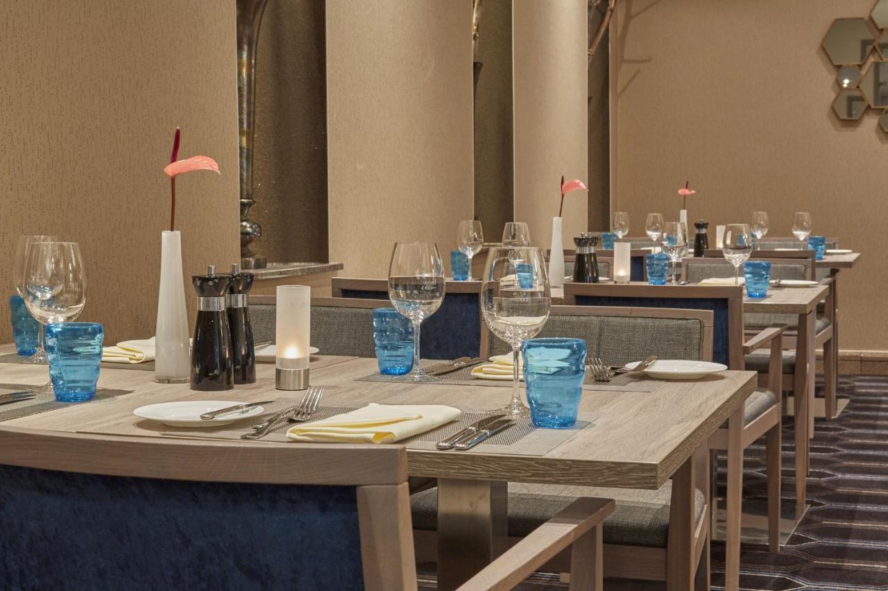 H4 Hotel Hannover Messe Laatzen Bagian luar foto
